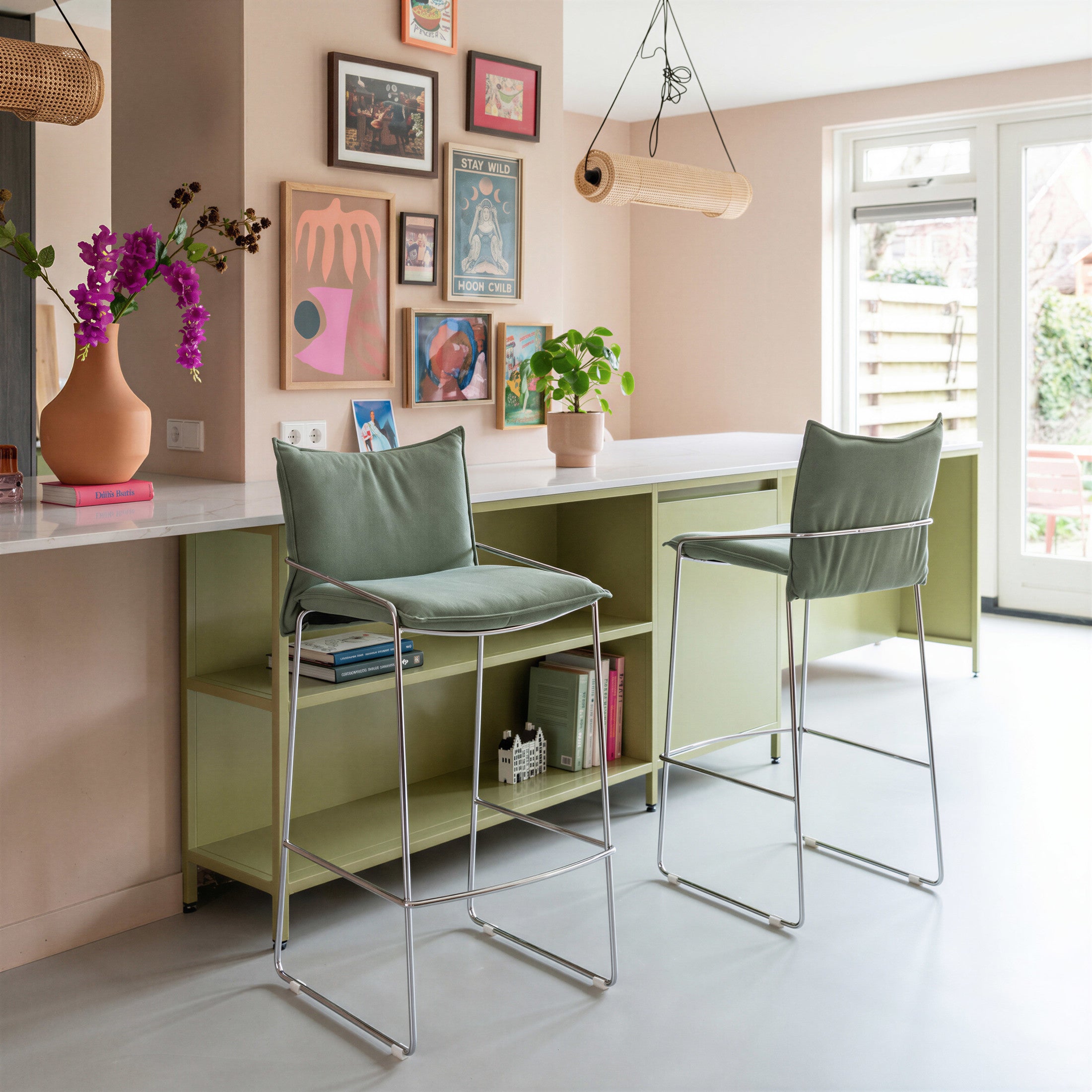 Pola Barstool Green