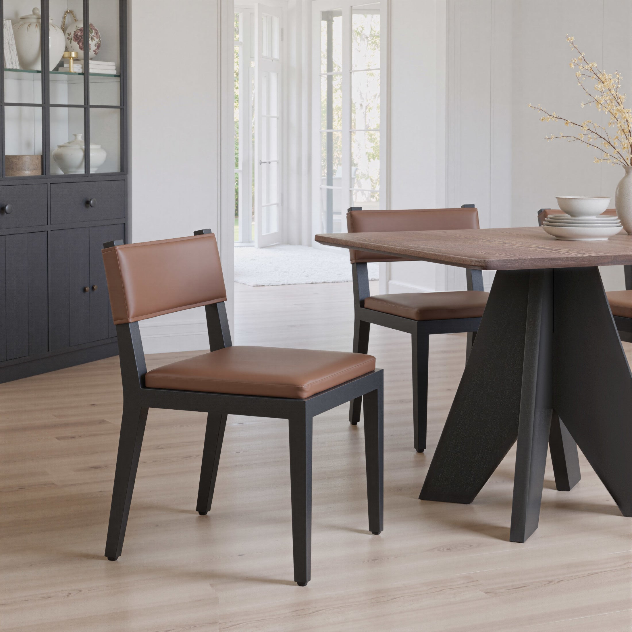 Roxas Dining Chair (Set of 2) Brown