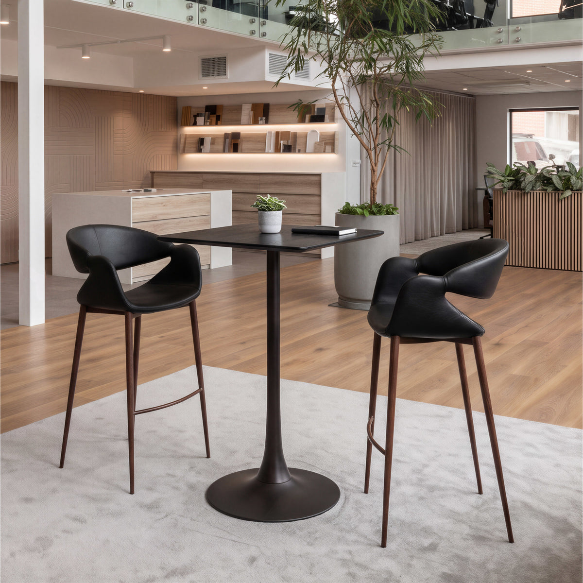 Limay Barstool Black & Walnut