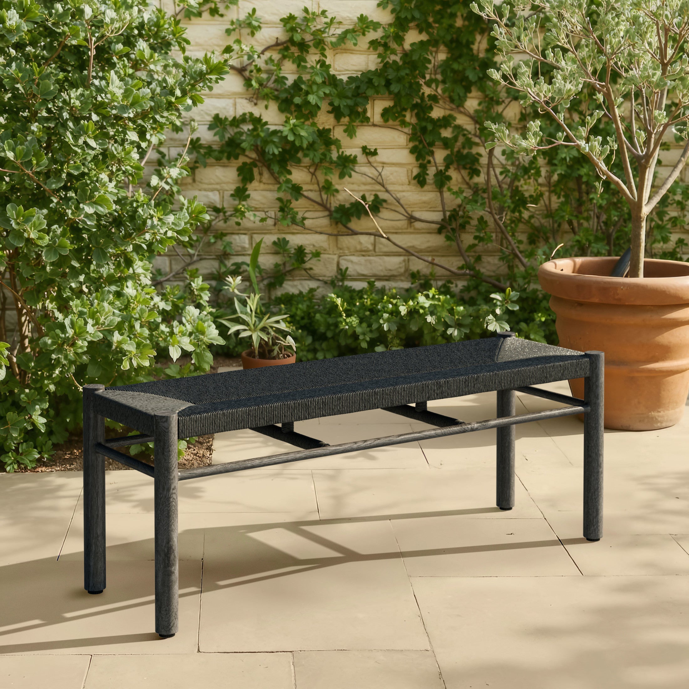 Iska Bench Black