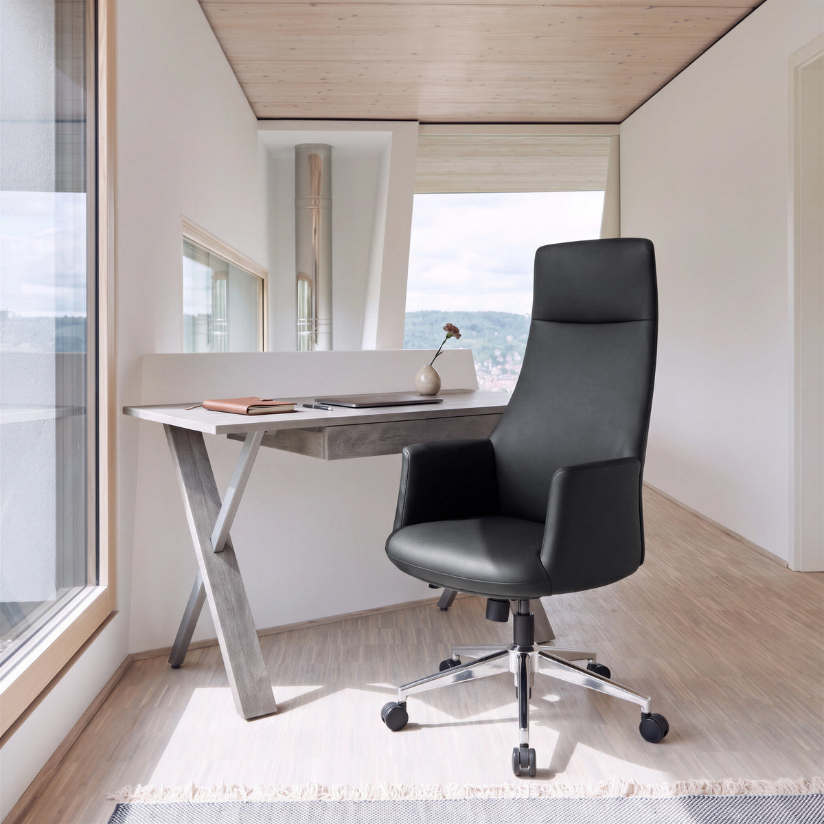 Cleopatra Office Chair Black