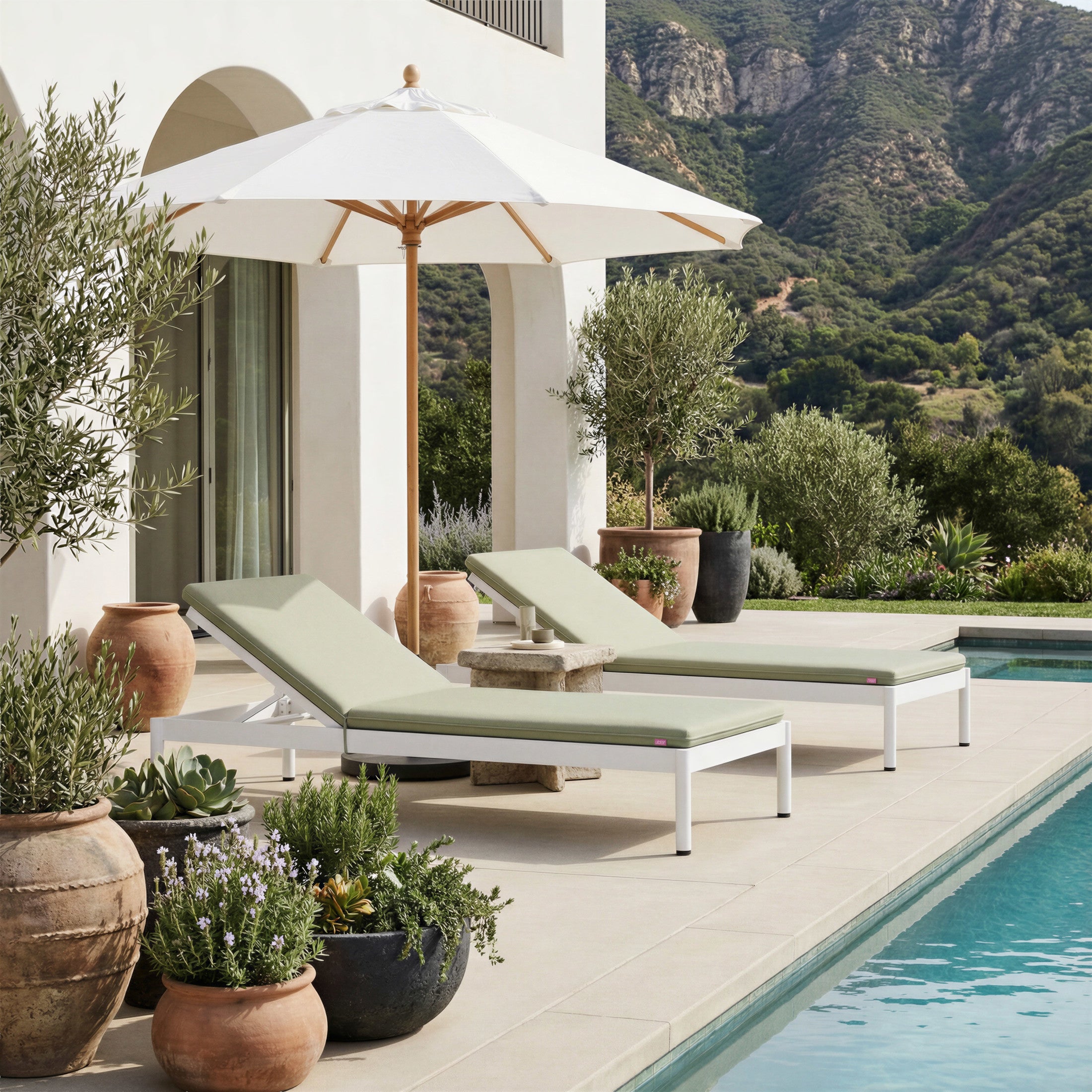 Lychee Chaise Lounge Green